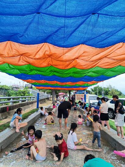 親水區重新開放  夏日清涼好去處